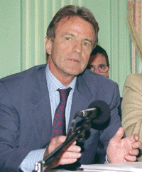 Bernard Kouchner